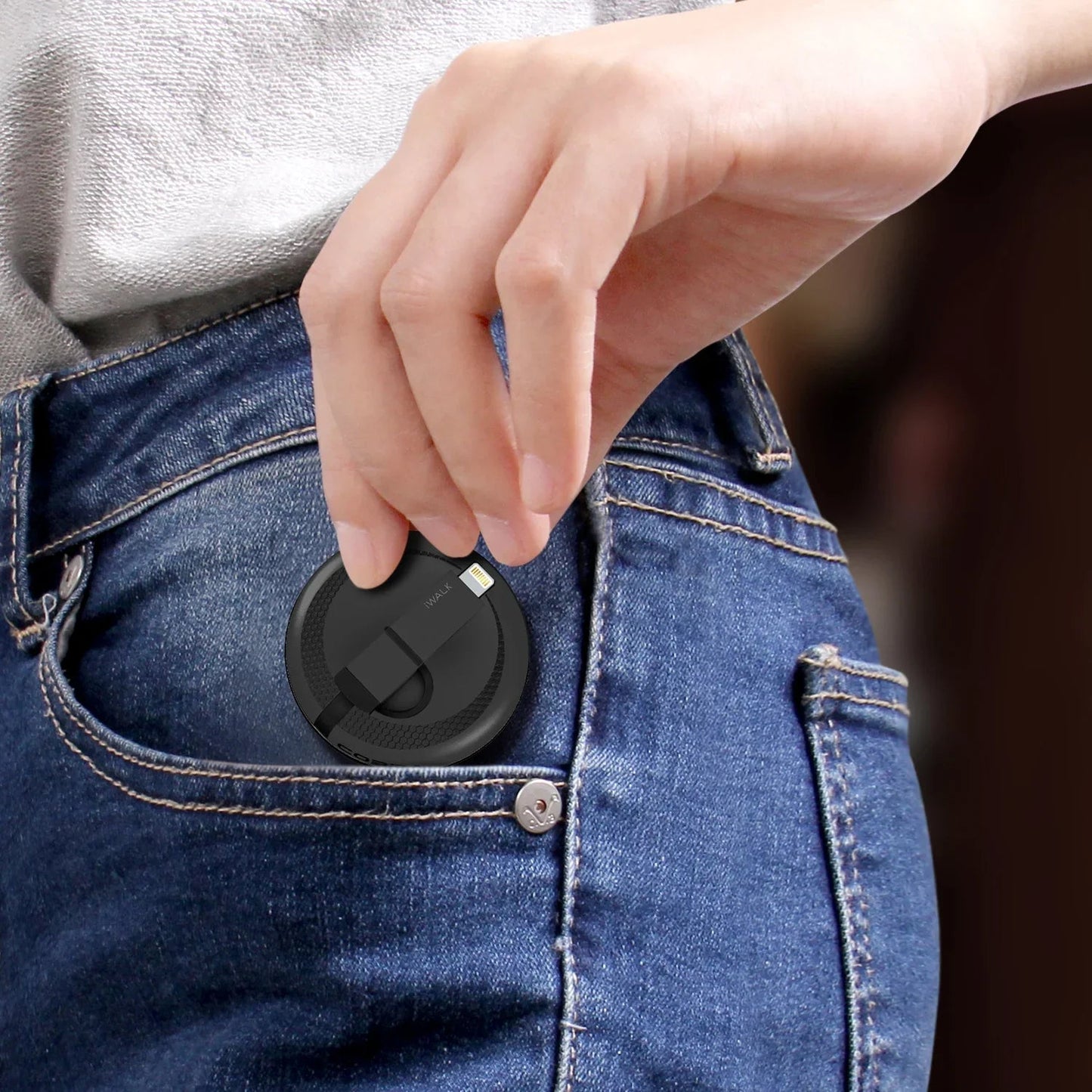 iWalk Micro-USB and Lightning Retractable Cable - Black