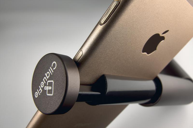 Cliquefie Glitter Selfie Stick