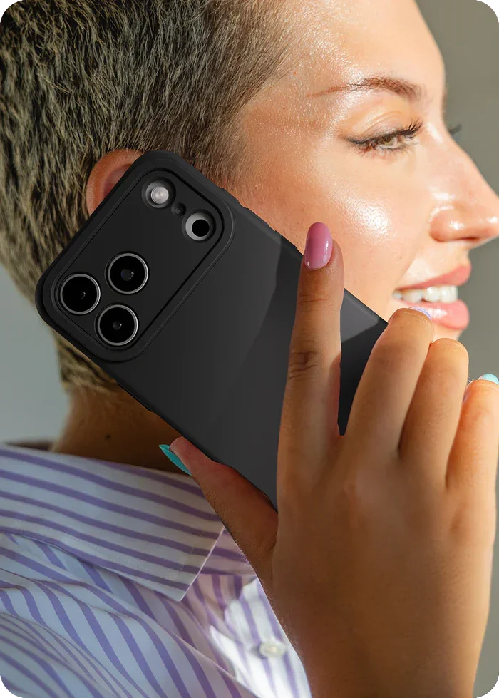 iPhone 17 Pro, Itskins Avana Velvet Magsafe Case, Black