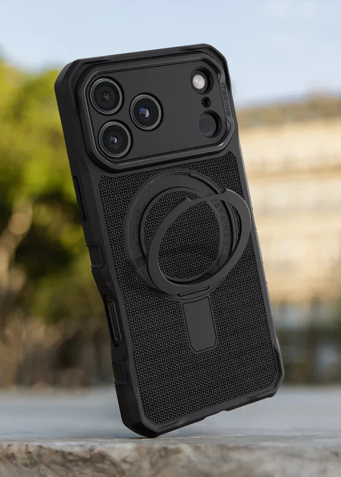 iPhone 17 Pro Max, Itskins Supreme Magsafe Stand Case, Black