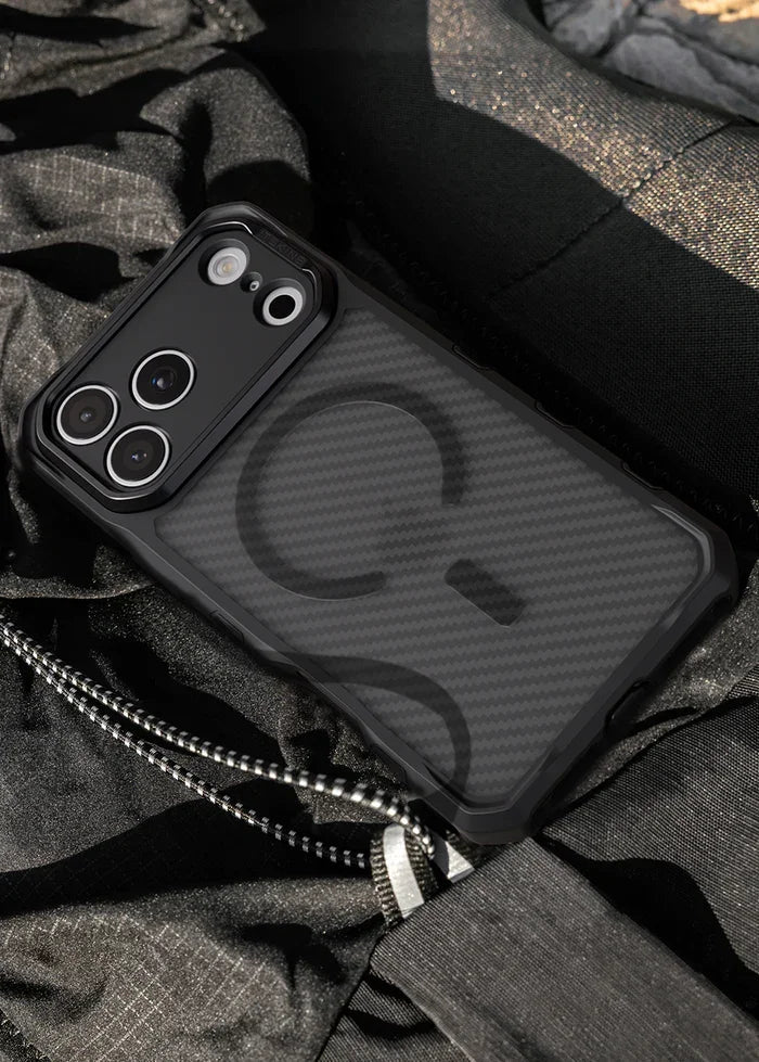 iPhone 17 Pro Max, Itskins Supreme Tek Magsafe Stand Case, Black