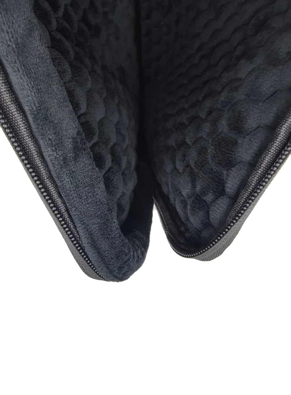 Itskins Performance Sleeve 360 For Apple Macbook 13"/ 14" - Black