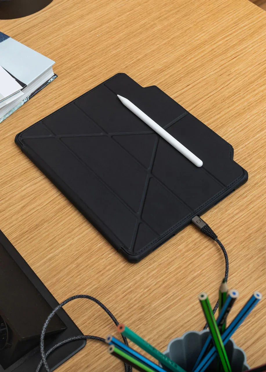 Itskins Hybrid Solid Folio Case iPad Pro 11 (1st, 2nd, 3rd & 4th Gen.) - Black