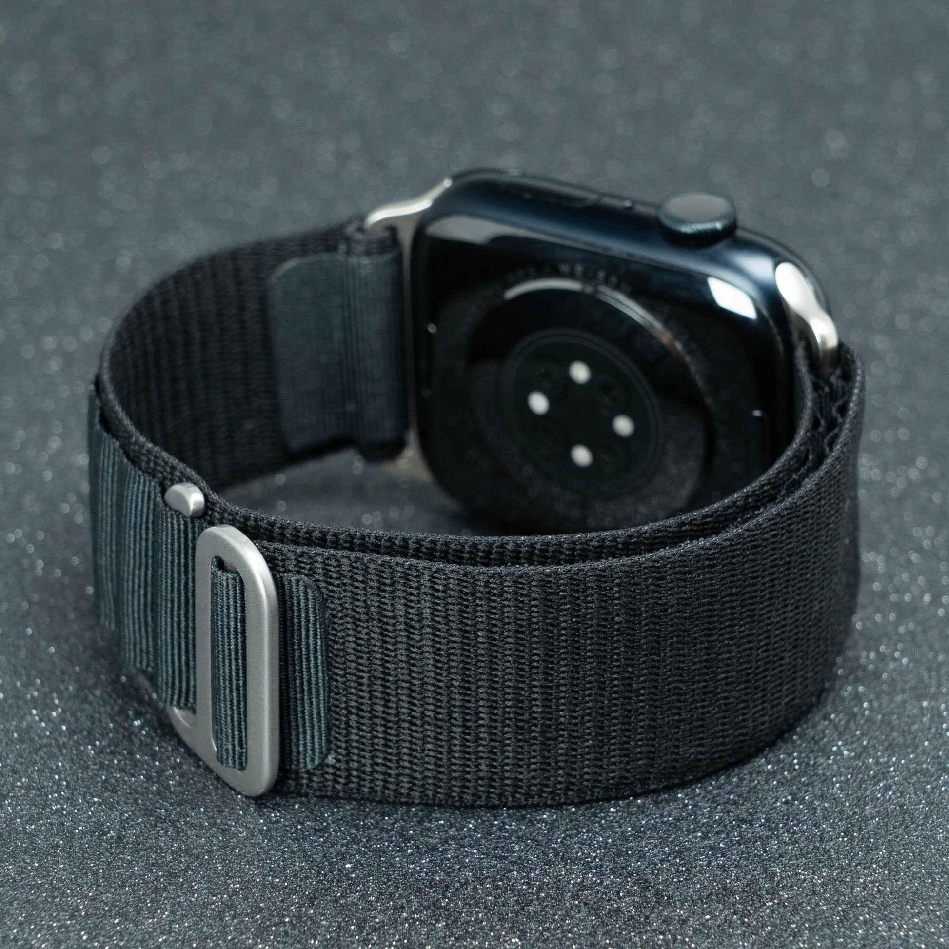 Apple Watch 49/46/45/44mm Torrii Solar Belt - Black