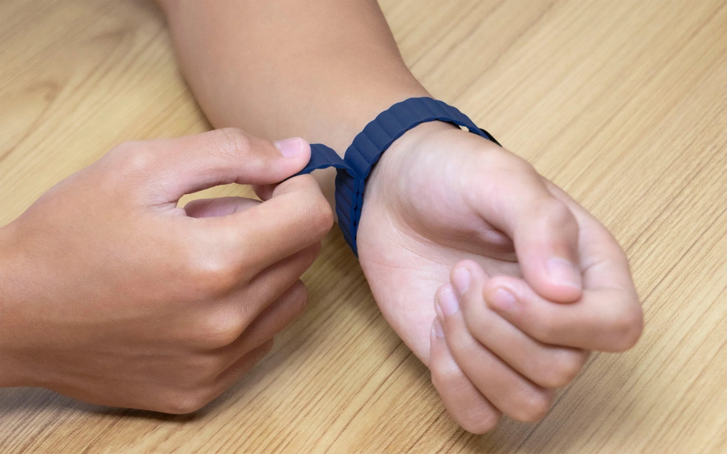 Apple Watch 49/46/45/44mm Torrii Saturn Silicone Magnetic Belt - Lavender