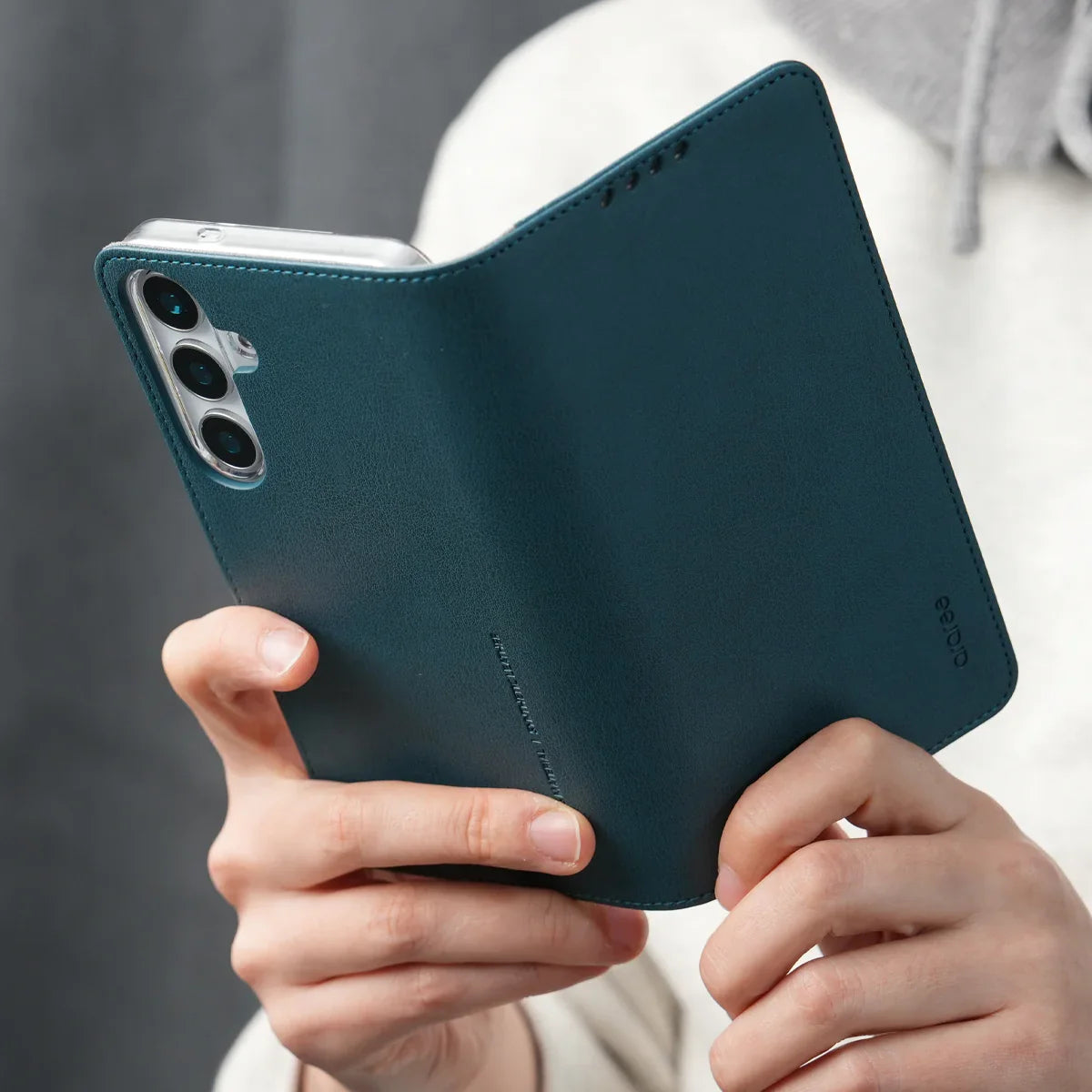 Araree Samsung S25 Plus Mustang Diary Case - Ash Blue