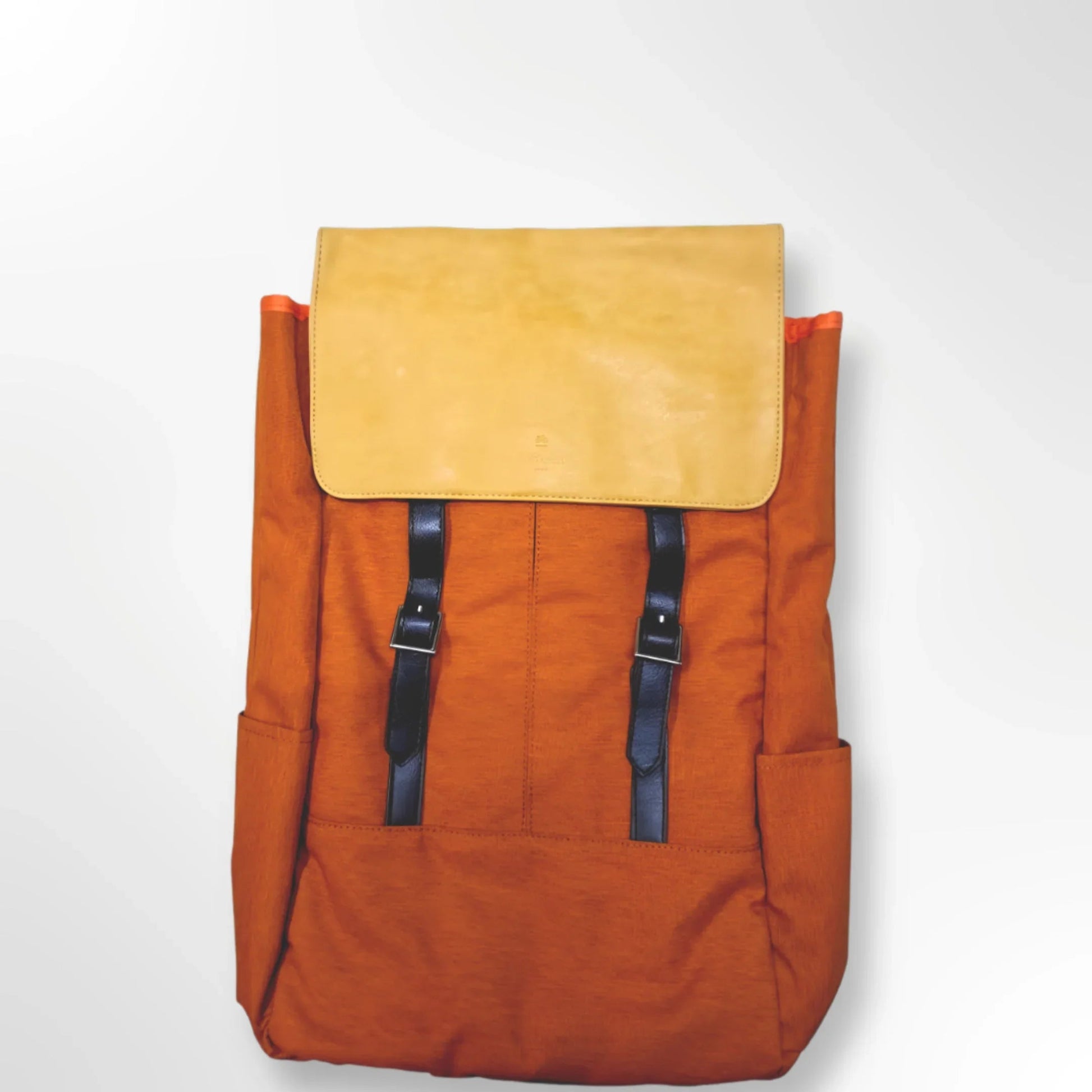 Nifteen Medic 15” Laptop Bag (Big) - Orange