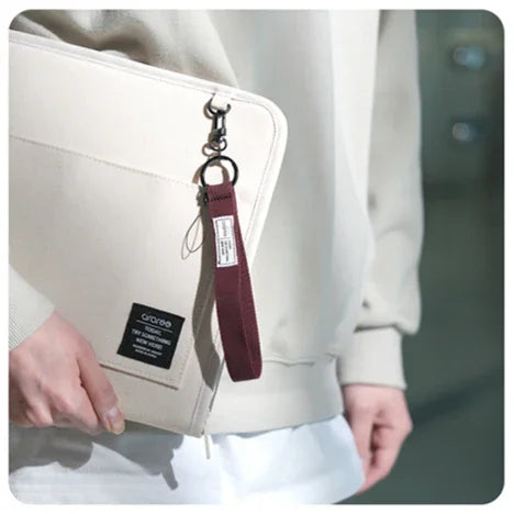 Araree Sport Hand Strap Burgundy